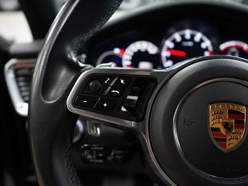 Used 2018 Porsche Panamera 4S AWD/4WD image 30
