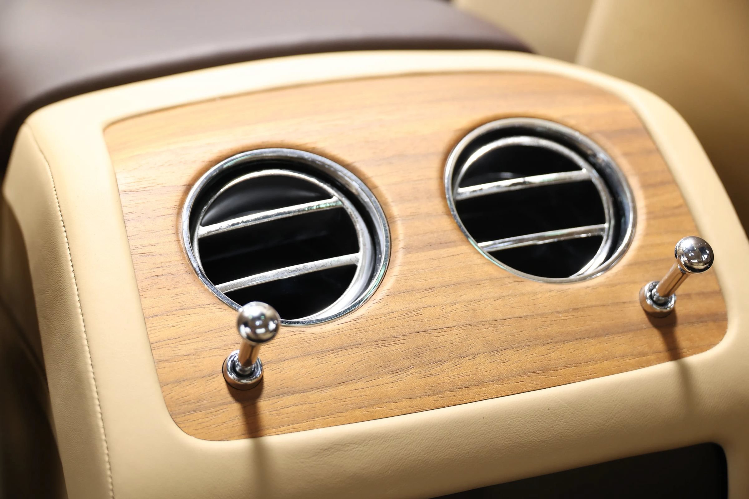 Used 2022 Rolls-Royce Ghost w/ Ghost Package AWD/4WD image 74