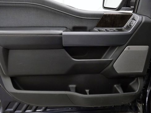 Used 2021 Ford F150 Lariat w/ Equipment Group 502A High AWD/4WD image 12