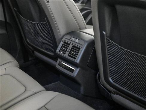 Certified 2025 Audi Q5 Premium w/ Convenience Package AWD/4WD image 18