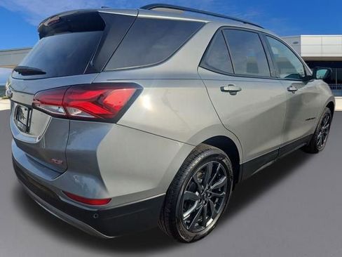 Used 2023 Chevrolet Equinox RS image 5