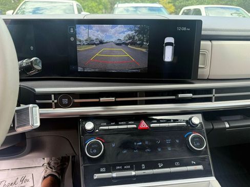 Used 2024 Hyundai Santa Fe SEL FWD image 6