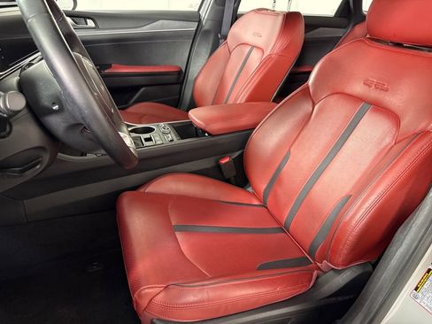 Used 2024 Kia K5 GT-Line w/ GT-Line Premium Package image 12