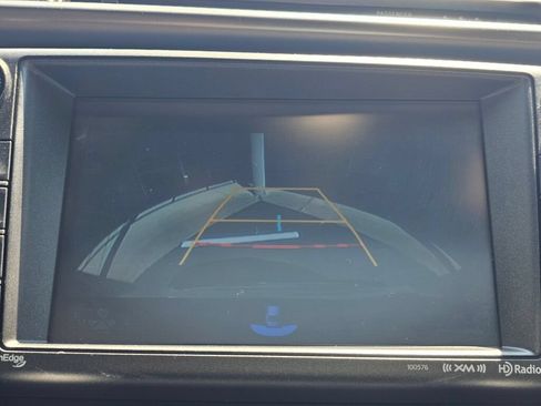 Used 2018 Toyota RAV4 SE w/ Advanced Technology Package AWD/4WD image 22