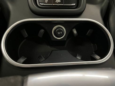 Used 2016 Porsche Cayenne GTS AWD/4WD image 15