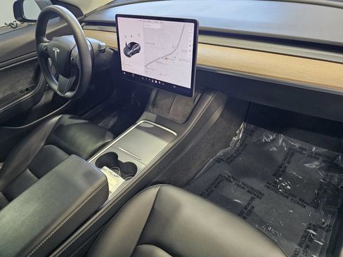 Used 2021 Tesla Model 3 Long Range AWD/4WD image 5
