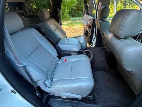 Used 2016 Toyota Sequoia Platinum AWD/4WD image 12