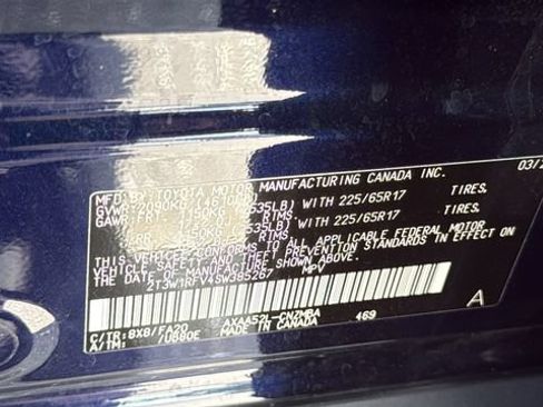 Used 2025 Toyota RAV4 XLE FWD image 24