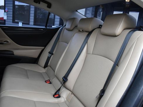 Used 2019 Lexus ES 350 w/ Accessory Package 2 image 27