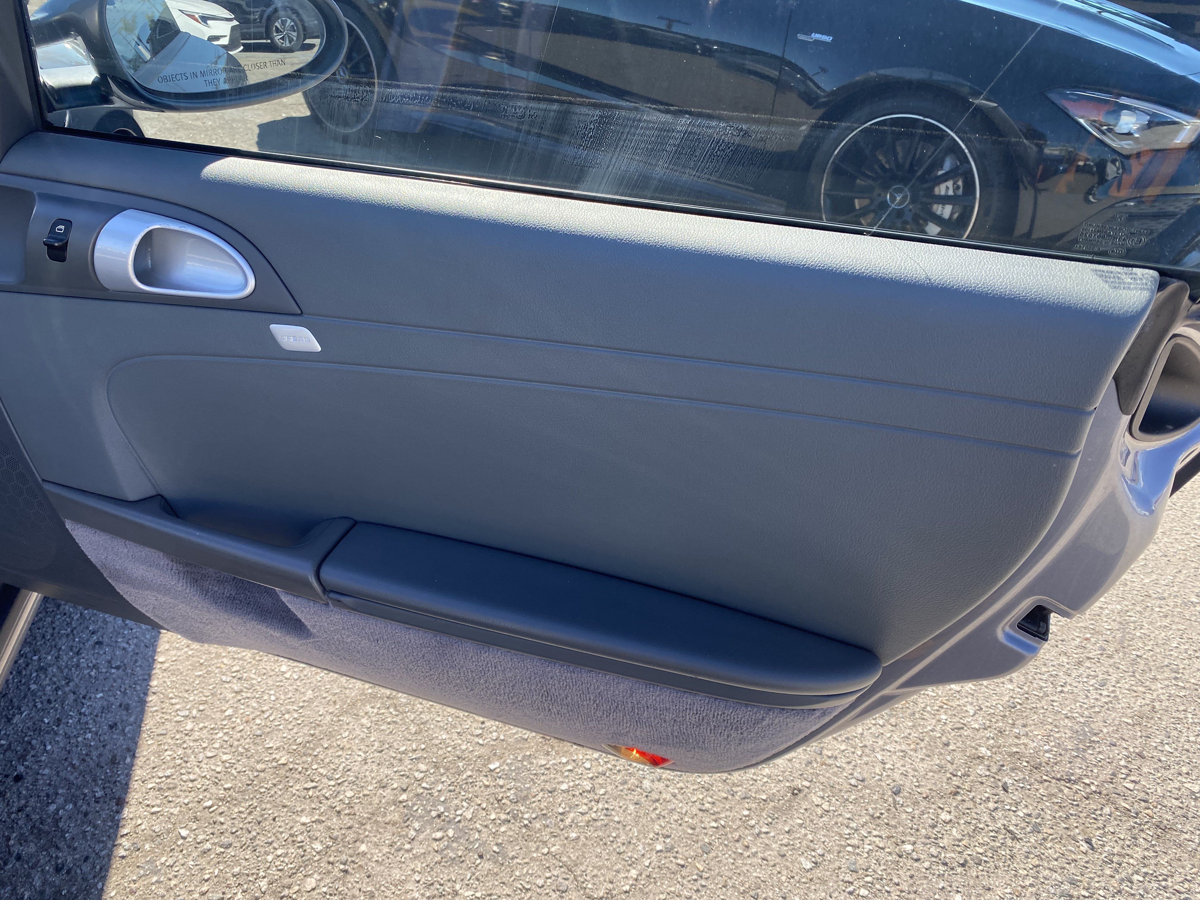 Used 2006 Porsche Boxster RWD image 19