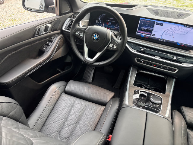 Used 2026 BMW X5 xDrive40i AWD/4WD image 19