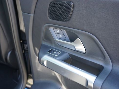 New 2025 Mercedes-Benz GLB 250 4MATIC image 56