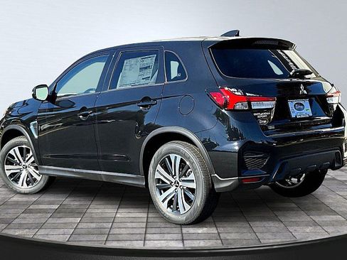 New 2025 Mitsubishi Outlander Sport SE image 3