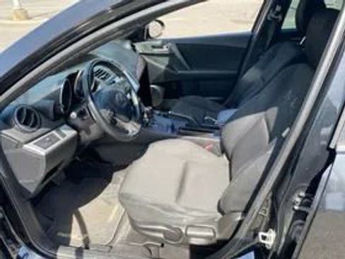 Used 2012 MAZDA MAZDA3 i Touring image 10