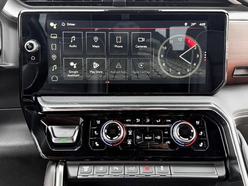 Used 2024 GMC Sierra 3500 Denali Ultimate image 28