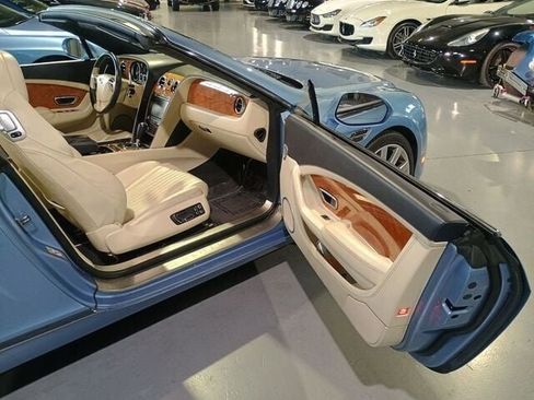 Used 2016 Bentley Continental GT image 28