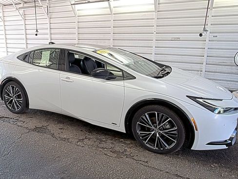 Used 2025 Toyota Prius Limited AWD/4WD image 1