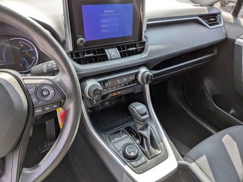 Certified 2023 Toyota RAV4 LE image 21