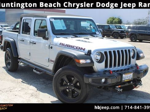 Used 2023 Jeep Gladiator Rubicon w/ Trailer Tow Package AWD/4WD image 1