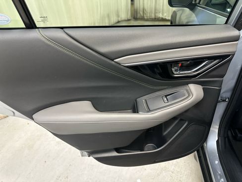 Used 2023 Subaru Outback Onyx Edition XT image 29