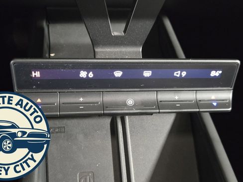 Used 2023 Fisker Ocean Ultra image 21