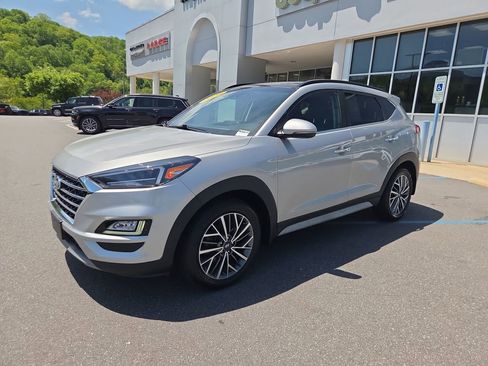Used 2020 Hyundai Tucson Ultimate w/ Cargo Package AWD/4WD image 9