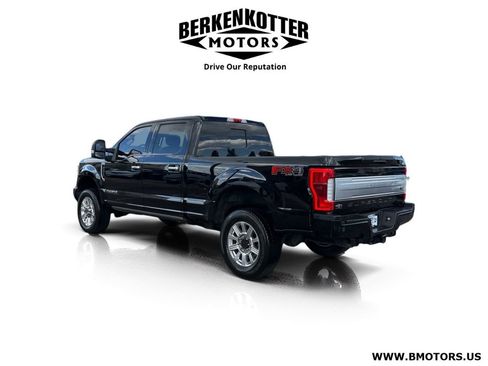 Used 2018 Ford F250 Limited w/ FX4 Off-Road Package AWD/4WD image 5