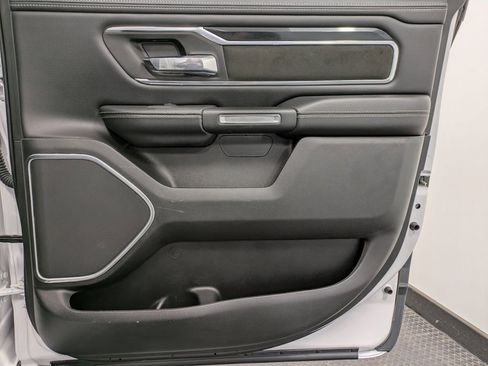 Used 2022 RAM 1500 Laramie image 25