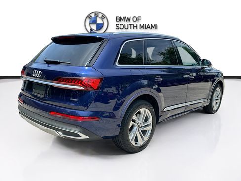 Used 2021 Audi Q7 2.0T Premium Plus w/ Premium Plus Package AWD/4WD image 6