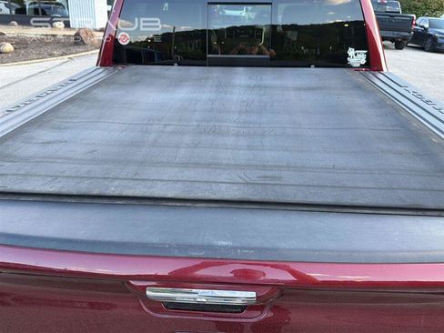 Used 2019 RAM 1500 Limited AWD/4WD image 9