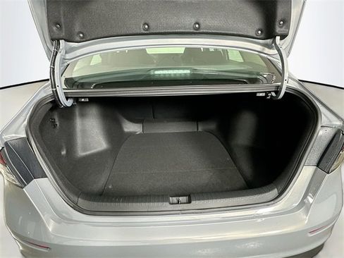 Certified 2025 Honda Accord SE image 31