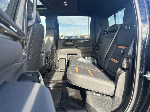 New 2026 GMC Sierra 2500 AT4 w/ LPO, Black Badging Package AWD/4WD image 26