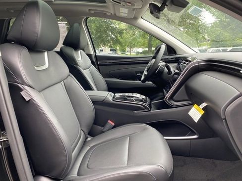 Used 2024 Hyundai Tucson Limited image 38