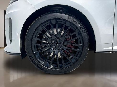 New 2026 Land Rover Range Rover Sport SV image 13