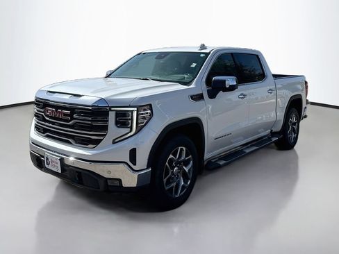 Used 2024 GMC Sierra 1500 SLT w/ SLT Premium Plus Package RWD image 3