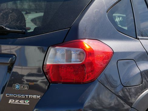 Used 2016 Subaru Crosstrek 2.0i Limited image 17