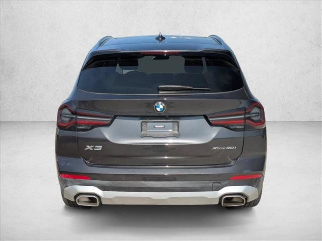 Used 2022 BMW X3 xDrive30i w/ Premium Package 2 AWD/4WD image 6
