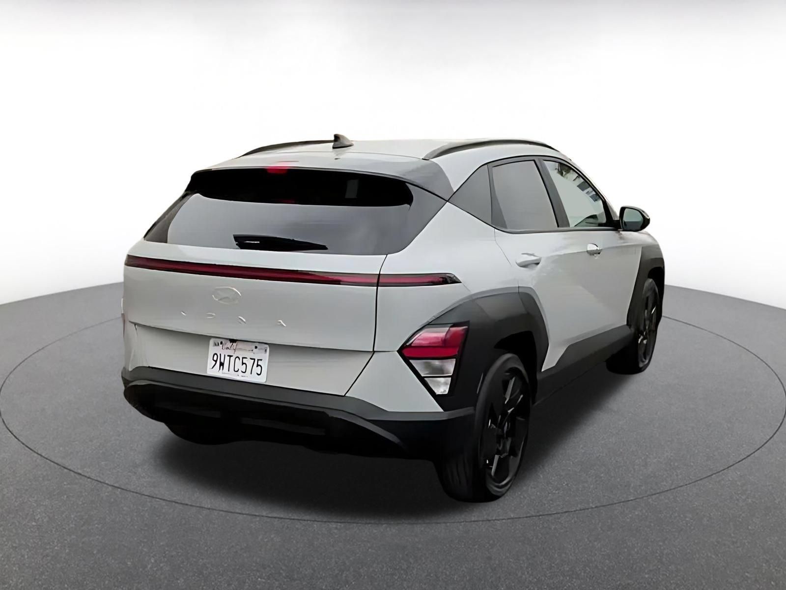 Used 2026 Hyundai Kona SEL Sport FWD image 12