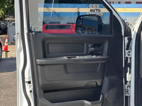 Used 2020 RAM 2500 Tradesman AWD/4WD image 9