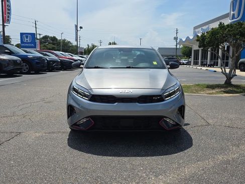 Used 2023 Kia Forte GT w/ GT2 Package FWD image 9