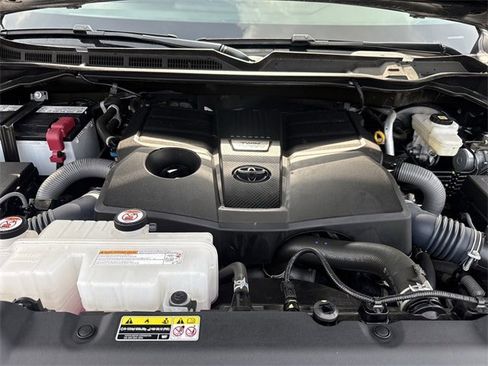 Used 2024 Toyota Tundra SR5 image 33