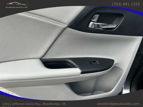 Used 2014 Honda Accord EX image 24