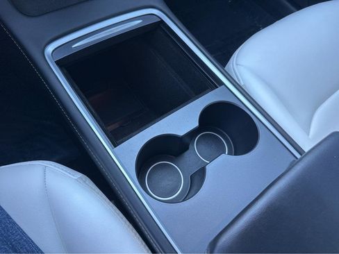 Used 2023 Tesla Model 3 Standard Range image 26