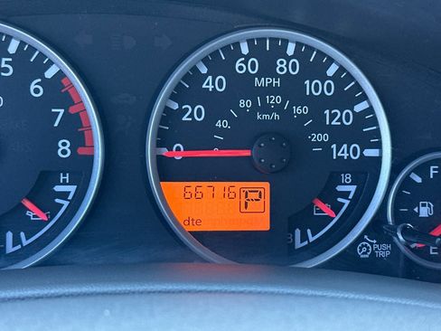 Used 2016 Nissan Frontier SL image 24