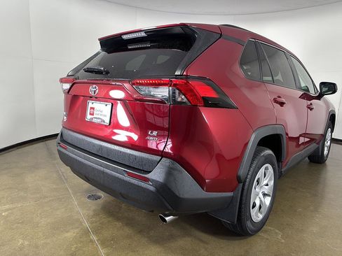 Used 2020 Toyota RAV4 LE w/ All Weather Liner Package AWD/4WD image 10