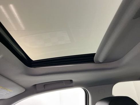 Used 2016 GMC Sierra 2500 SLT w/ All-Terrain HD Package image 20