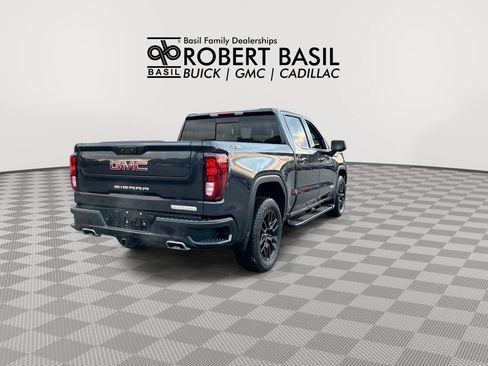 Used 2025 GMC Sierra 1500 Elevation w/ Elevation Premium Package AWD/4WD image 8