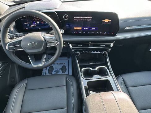 New 2026 Chevrolet Traverse LT w/ Midnight/Sport Edition image 17