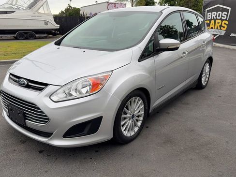 Used 2016 Ford C-MAX SE w/ Interior Protection Package image 4