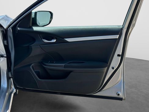 Used 2018 Honda Civic LX image 9